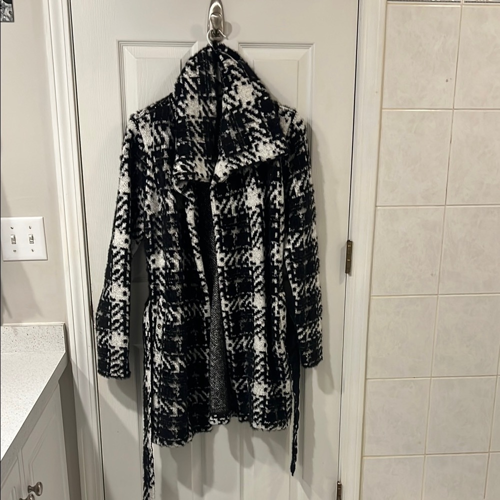 White House Black Market Black and White Teddy Jacket